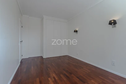 Apartamento T2 para Venda em Santa Marinha e São Pedro da Afurada