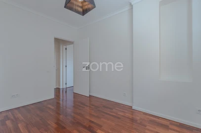 Apartamento T2 para Venda em Santa Marinha e São Pedro da Afurada