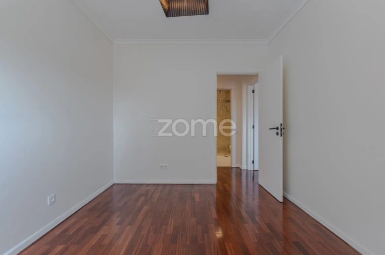 Apartamento T2 para Venda em Santa Marinha e São Pedro da Afurada Foto 11