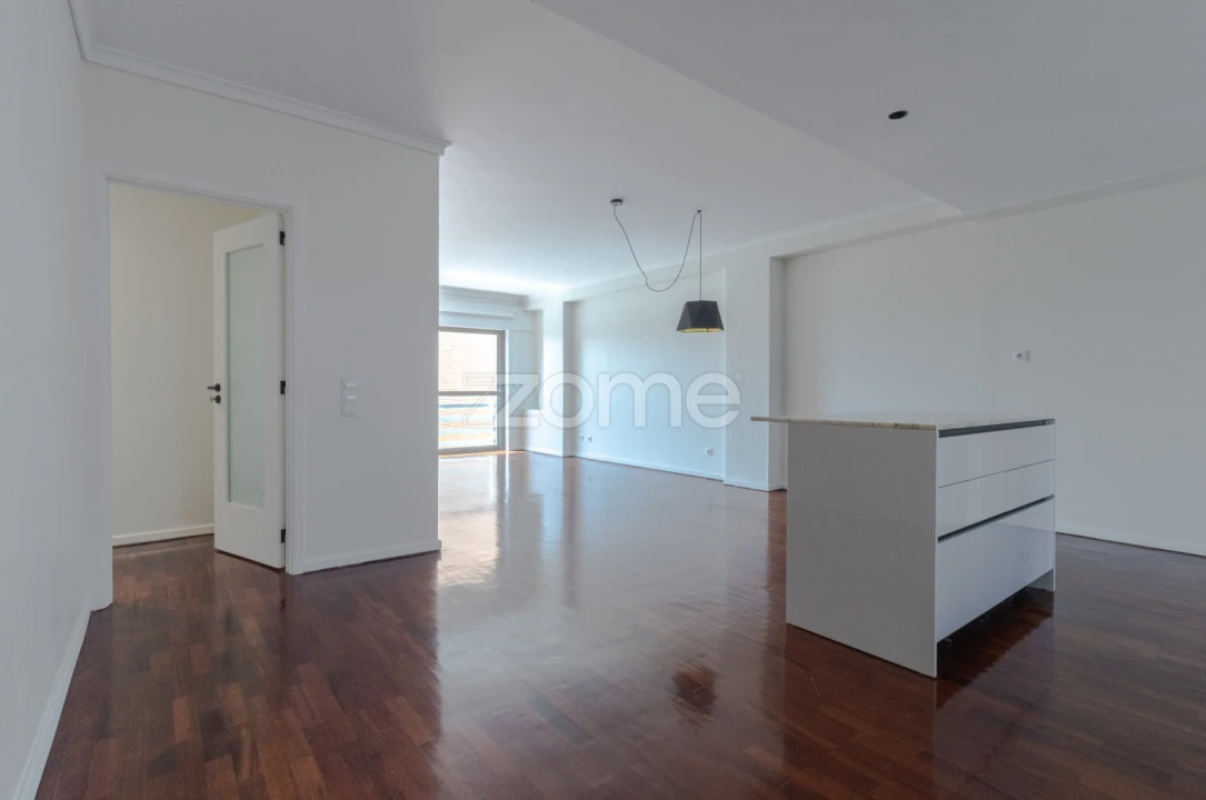 Apartamento T2 para Venda em Santa Marinha e São Pedro da Afurada Foto 2