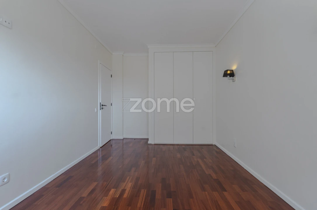 Apartamento T2 para Venda em Santa Marinha e São Pedro da Afurada Foto 9
