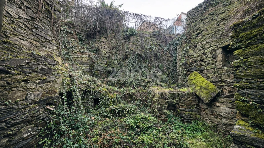 Moradia T5 para Venda em Pampilhosa da Serra