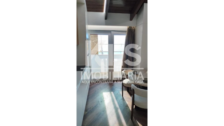 Apartamento T1 para Venda em Buarcos Foto 7