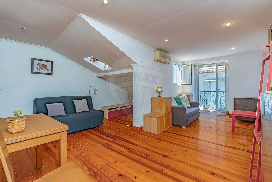 Apartamento T1 para Venda em Misericórdia Foto 1