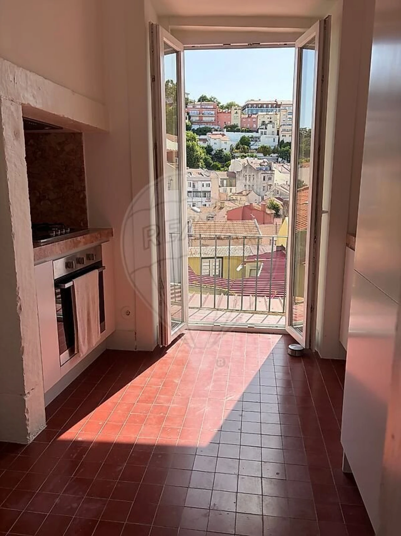 Apartamento T2 para Venda em Santa Maria Maior Foto 3