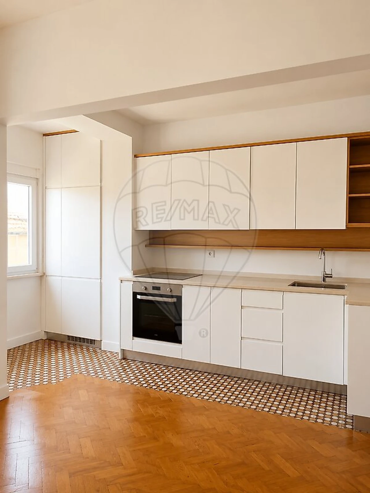 Apartamento T2 para Venda em Penha de França Foto 5