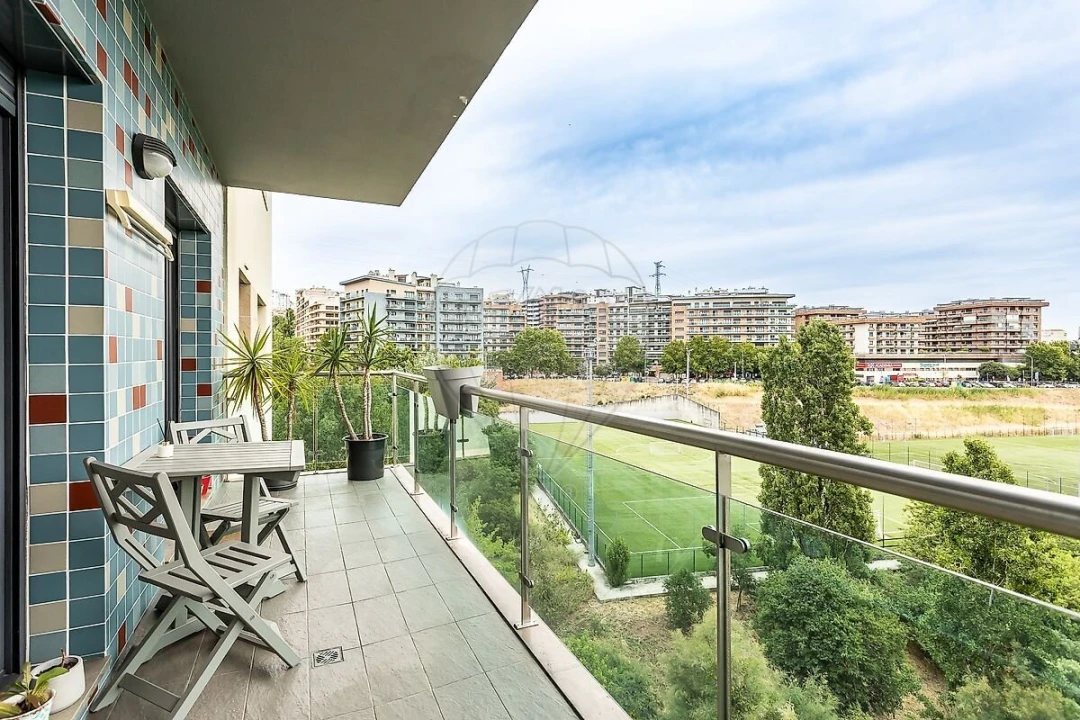 Apartamento T2 para Venda em Odivelas Foto 15