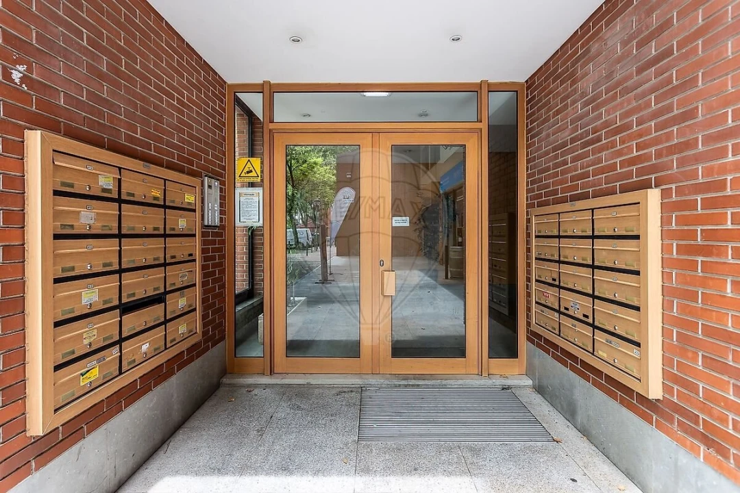Apartamento T2 para Venda em Odivelas Foto 22