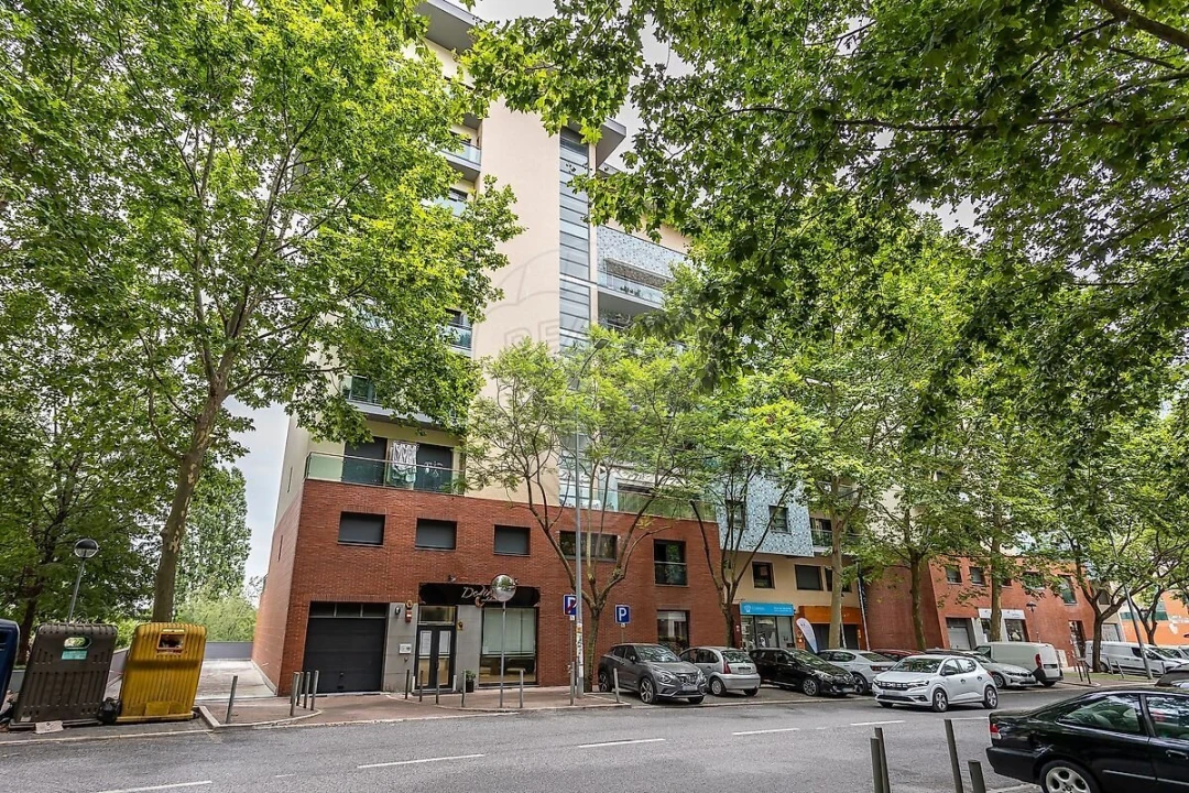 Apartamento T2 para Venda em Odivelas Foto 24