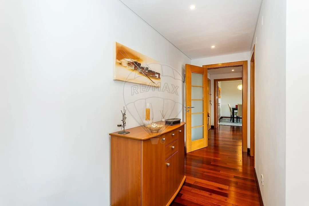 Apartamento T2 para Venda em Odivelas Foto 10