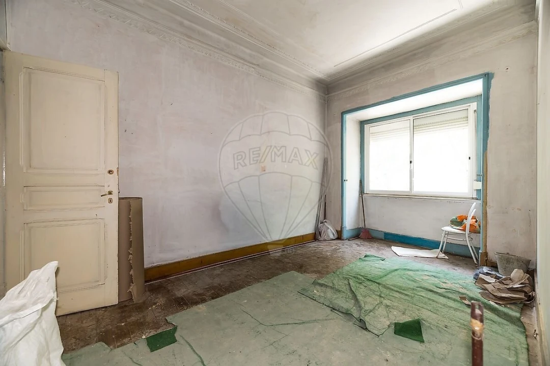 Apartamento T2 para Venda em Santo António Foto 2