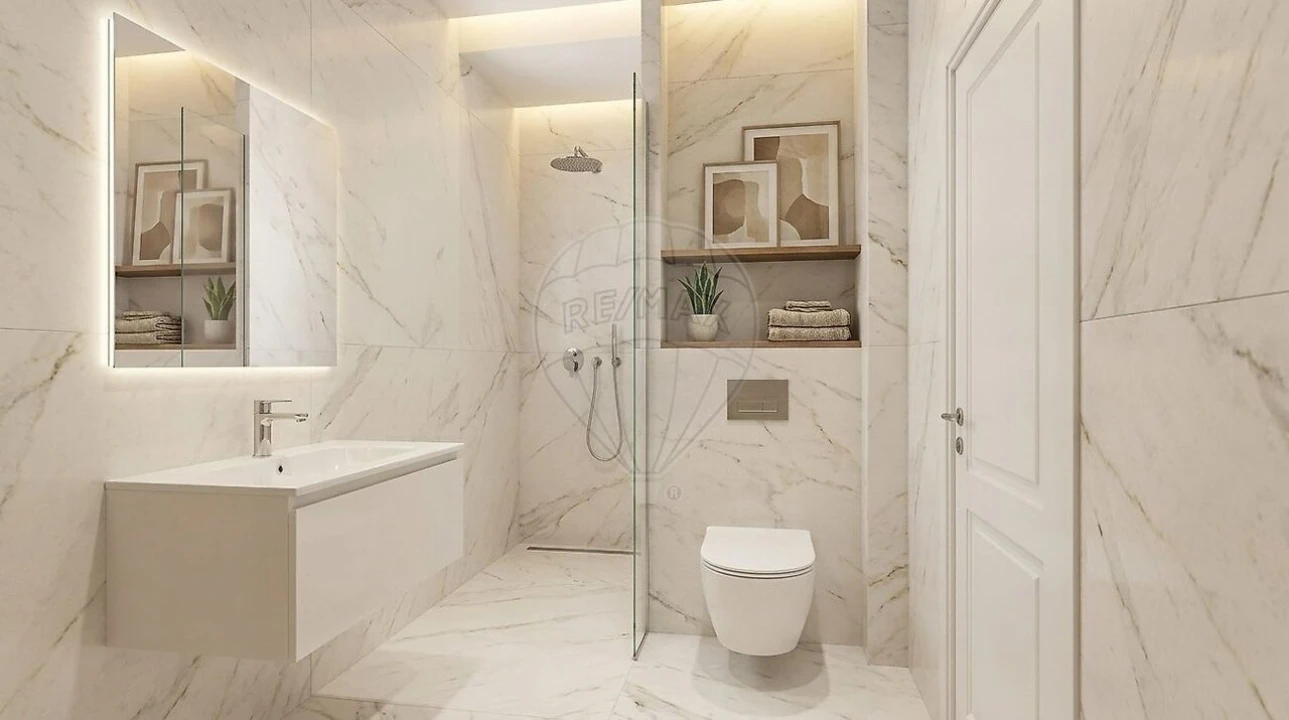 Apartamento T2 para Venda em Santo António Foto 16