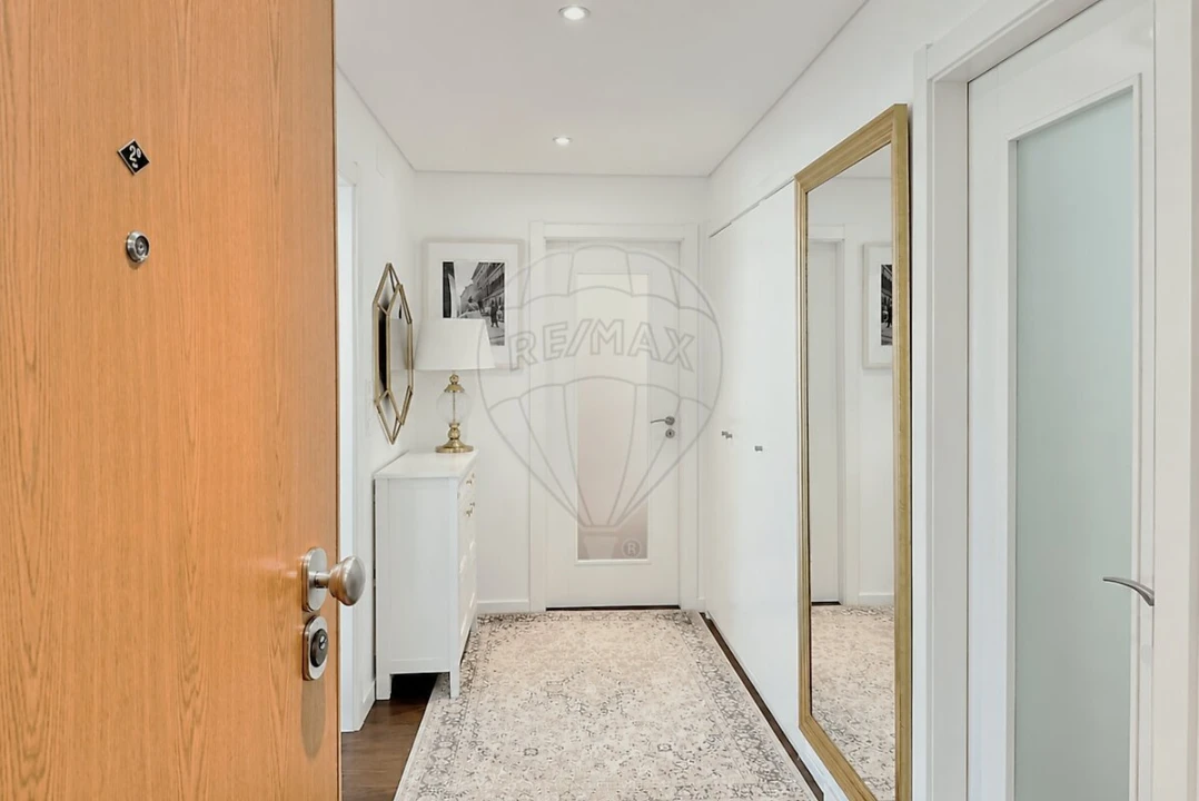 Apartamento T3 para Venda em Oeiras e São Julião da Barra, Paço de Arcos e Caxias Foto 3