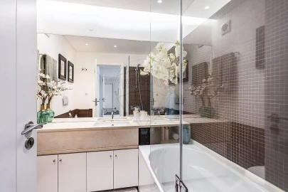 Apartamento T3 para Venda em Oeiras e São Julião da Barra, Paço de Arcos e Caxias