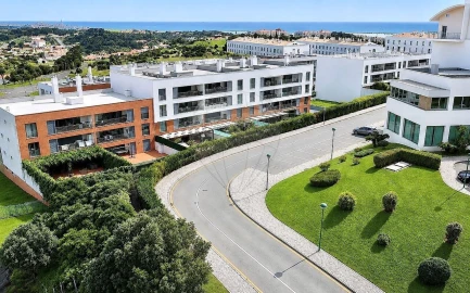 Apartamento T3 para Venda em Oeiras e São Julião da Barra, Paço de Arcos e Caxias