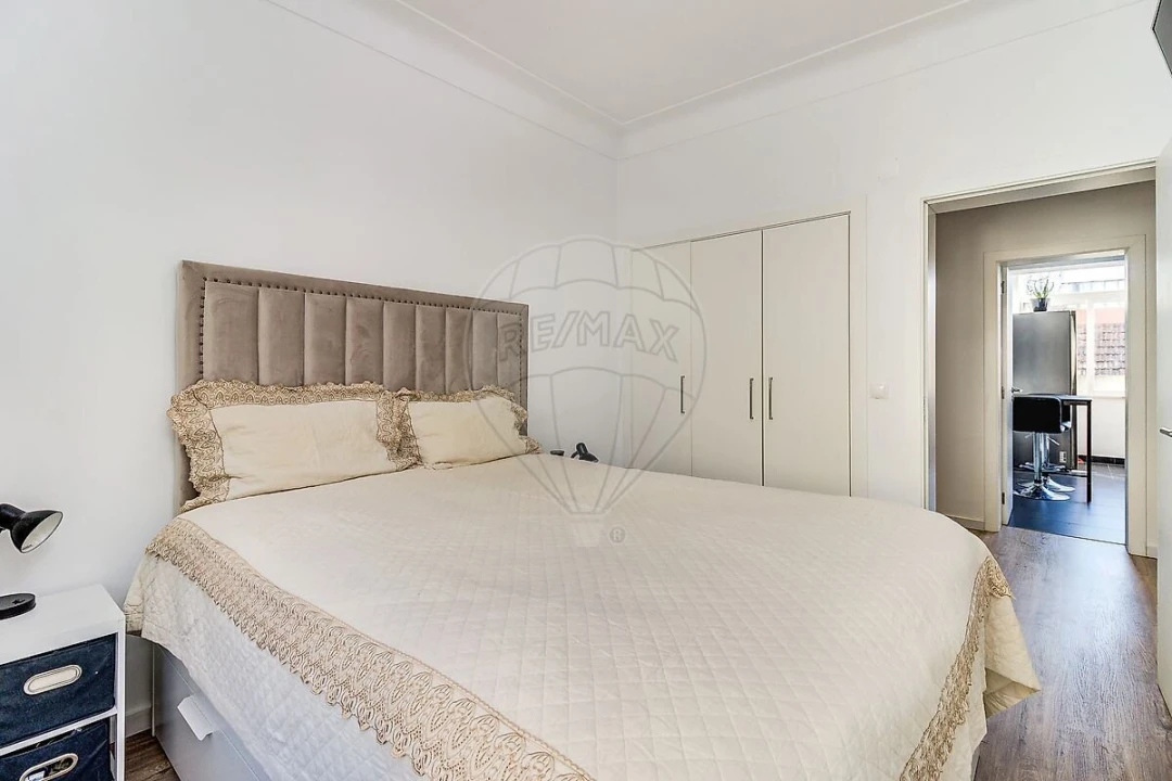 Apartamento T1 para Venda em Penha de França Foto 3
