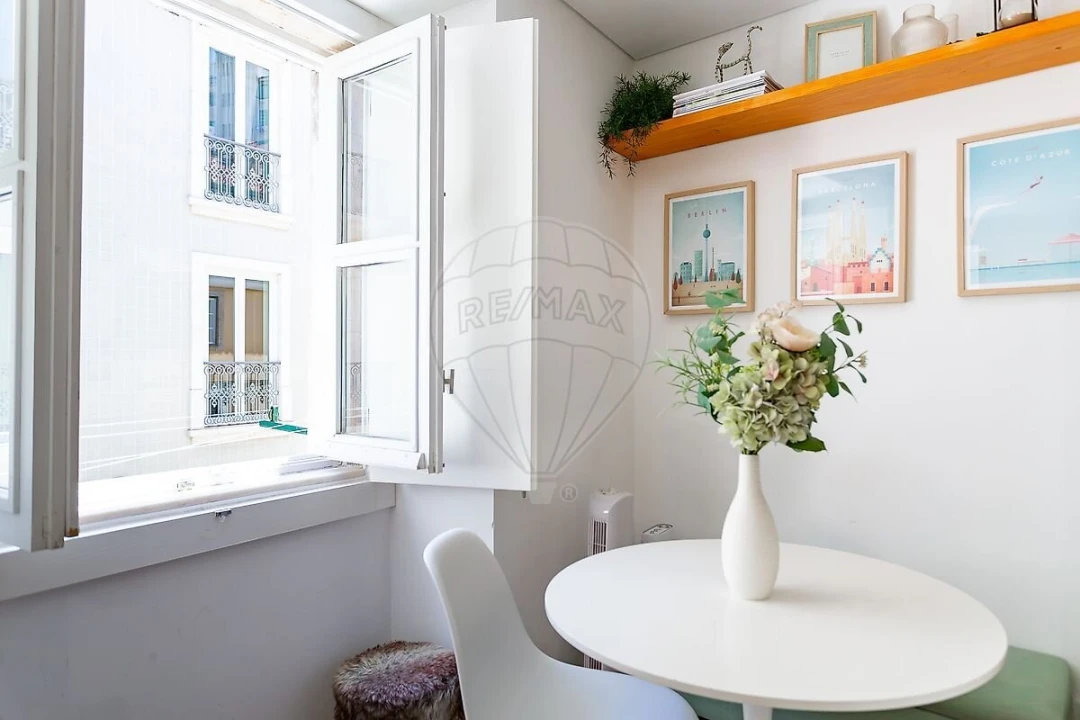 Apartamento T1 para Venda em Santo António Foto 16
