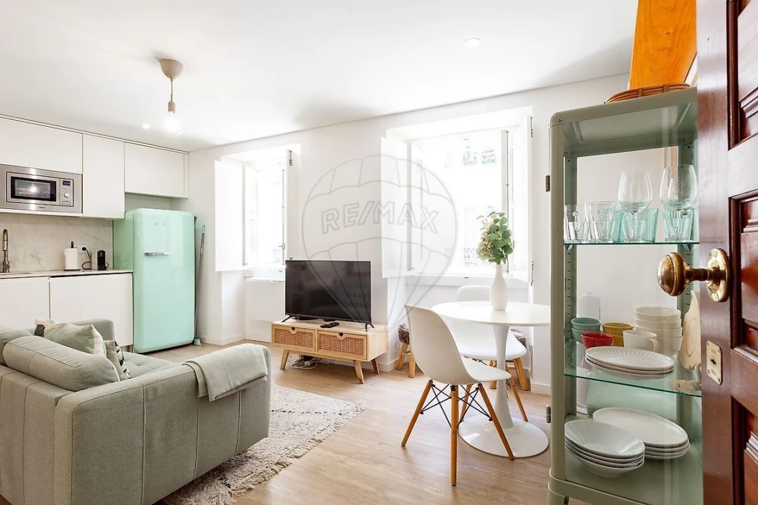 Apartamento T1 para Venda em Santo António Foto 1