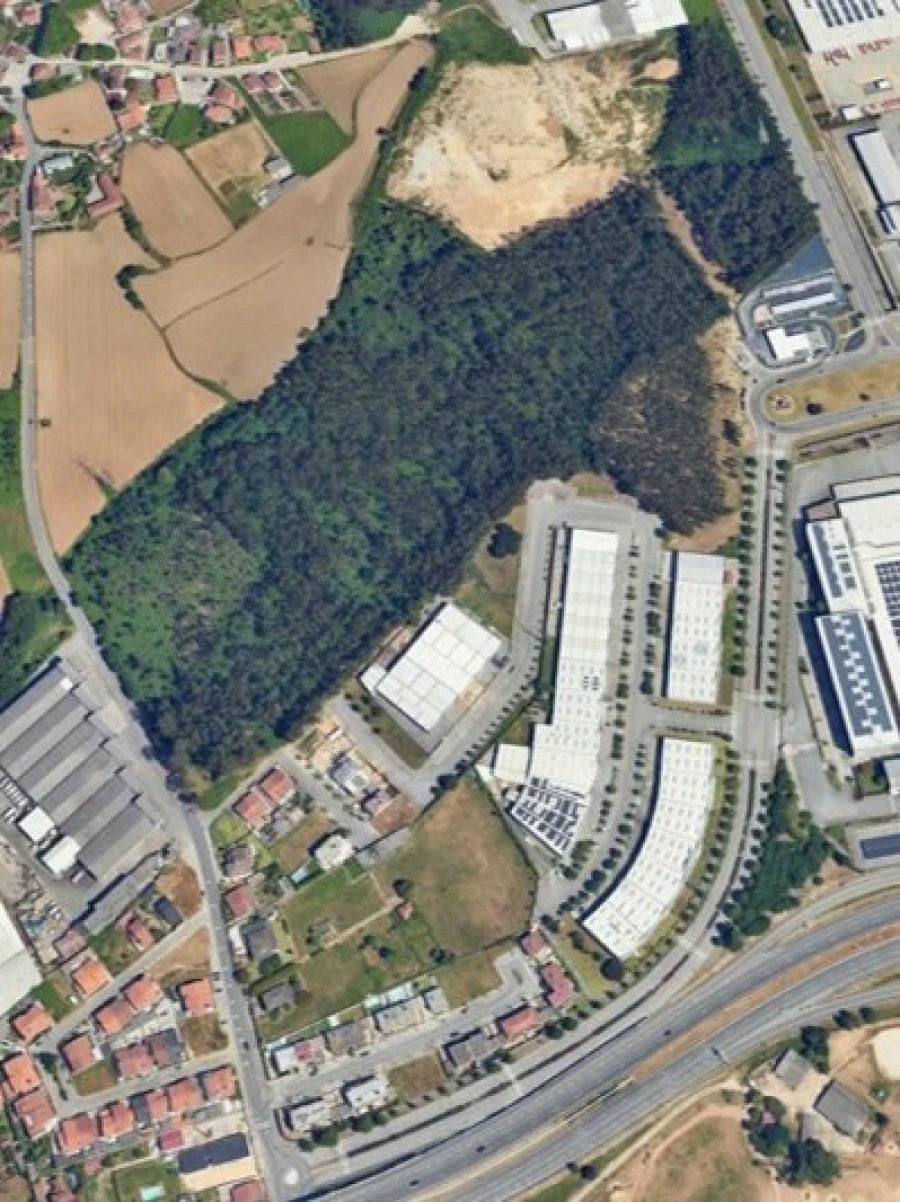 Terreno para Venda em Moreira Foto 7