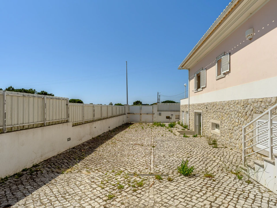 Moradia T5 para Venda em Sesimbra (Castelo) Foto 46