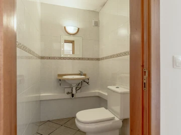 Moradia T5 para Venda em Sesimbra (Castelo)