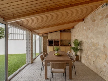 Moradia T5 para Venda em Sesimbra (Castelo)