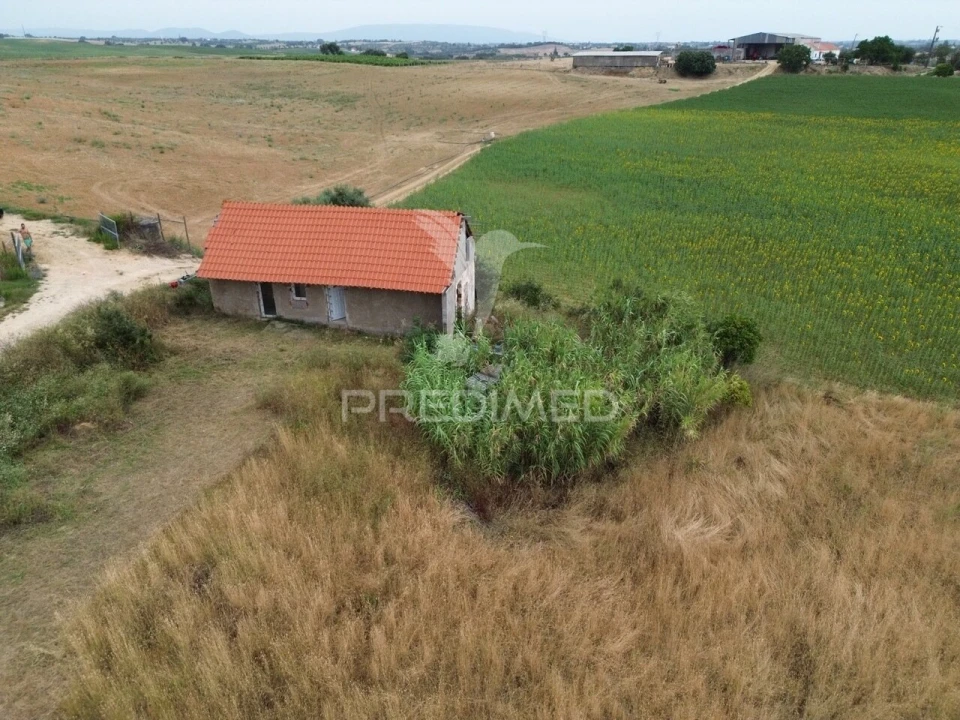 Moradia T2 para Venda em São Vicente do Paul e Vale de Figueira Foto 2
