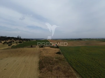 Moradia T2 para Venda em São Vicente do Paul e Vale de Figueira