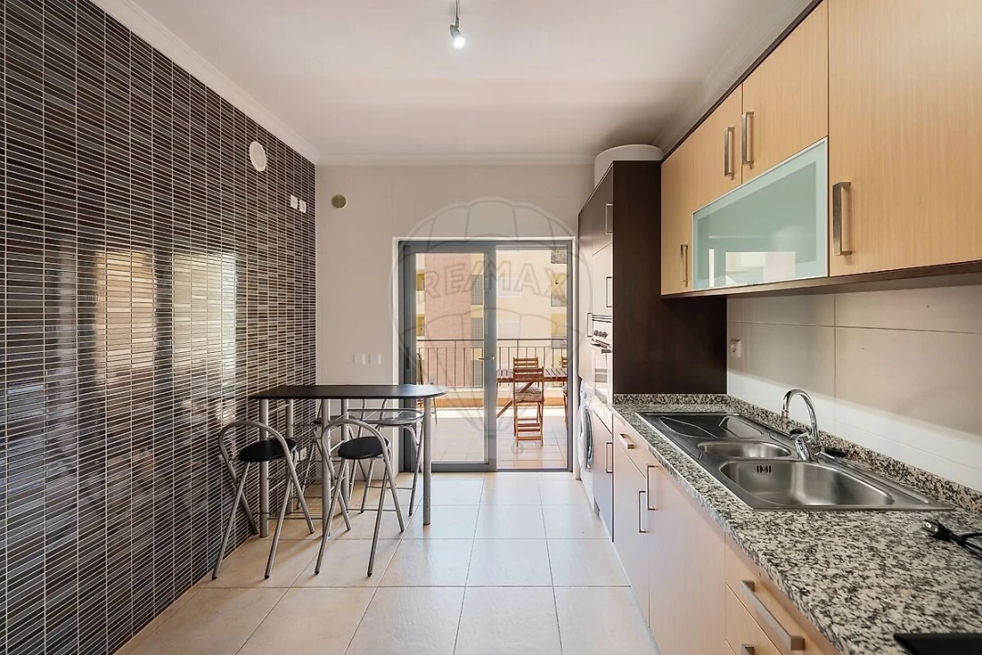 Apartamento T2 para Venda em Lagos (São Sebastião e Santa Maria) Foto 21