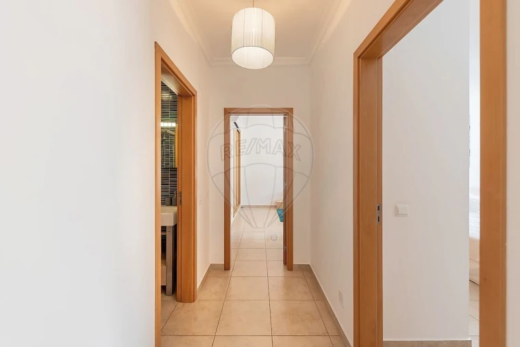Apartamento T2 para Venda em Lagos (São Sebastião e Santa Maria) Foto 10