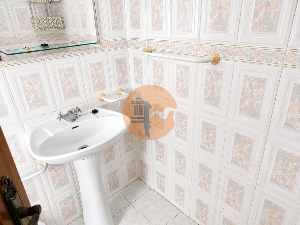 Apartamento T3 para Venda em Vila Real de Santo Antonio Foto 28