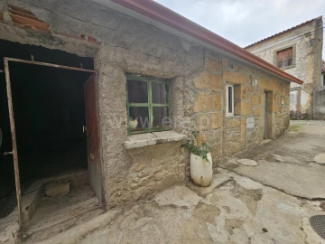 Moradia T2 para Venda em Póvoa de Atalaia e Atalaia do Campo