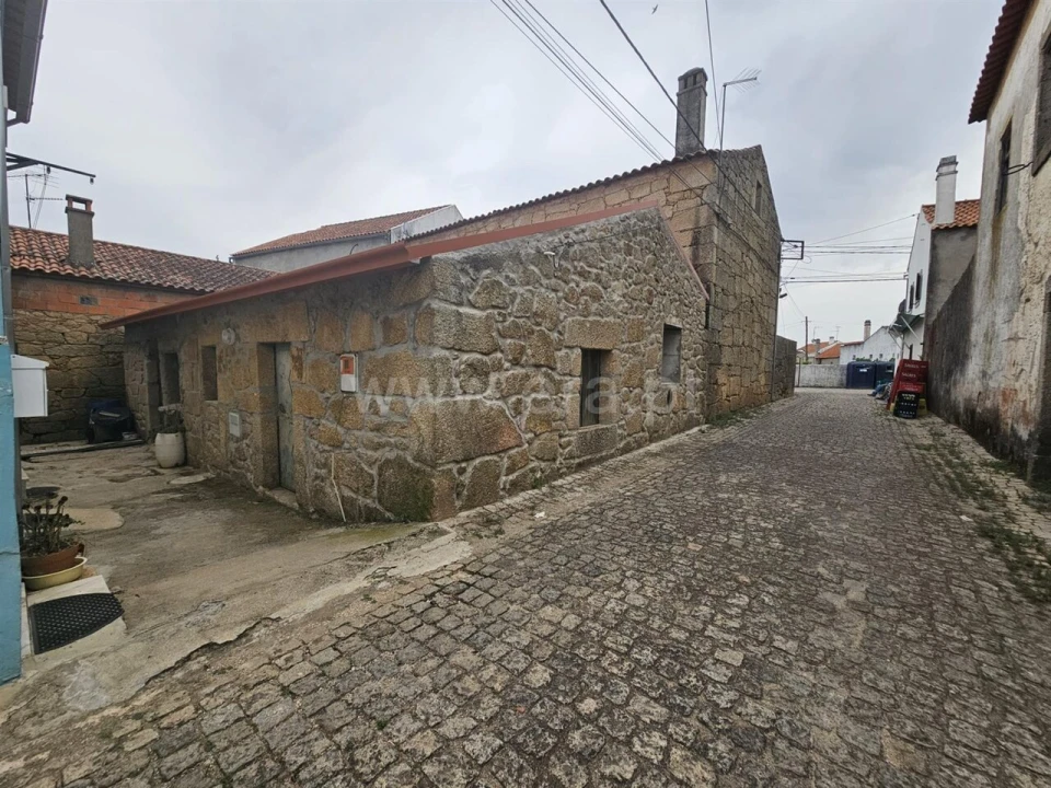 Moradia T2 para Venda em Póvoa de Atalaia e Atalaia do Campo Foto 1