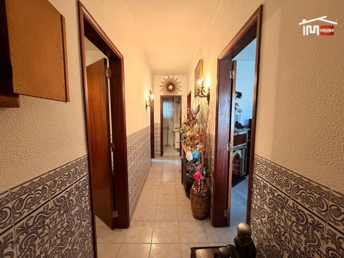 Moradia T4 para Venda em Atalaia e Alto Estanqueiro-Jardia Foto 9