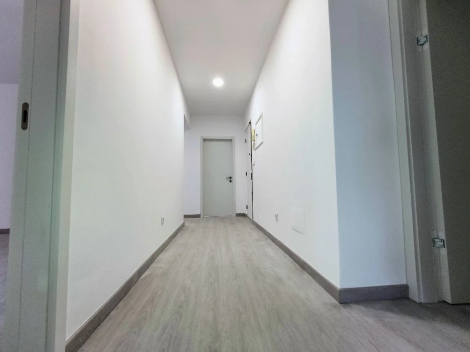 Apartamento T4 para Venda em Seixal, Arrentela e Aldeia de Paio Pires Foto 9
