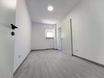 Apartamento T4 para Venda em Seixal, Arrentela e Aldeia de Paio Pires