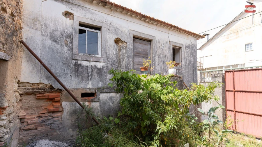 Moradia T2 para Venda em Alburitel
