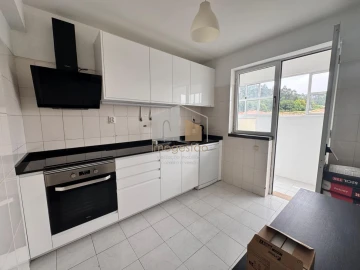 Apartamento T4 para Venda em Vila Nova de Cerveira e Lovelhe