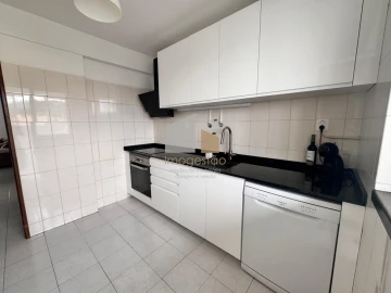 Apartamento T4 para Venda em Vila Nova de Cerveira e Lovelhe