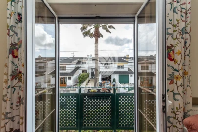 Moradia T4 para Venda em Alcabideche