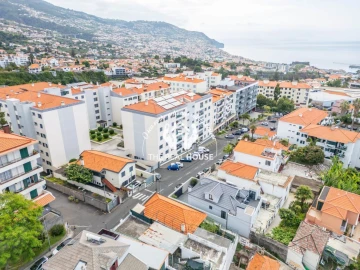 Apartamento T3 para Venda em Santo Antonio