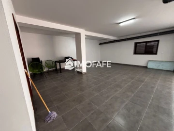 Moradia T5 para Venda em Estorãos