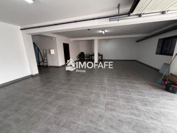 Moradia T5 para Venda em Estorãos