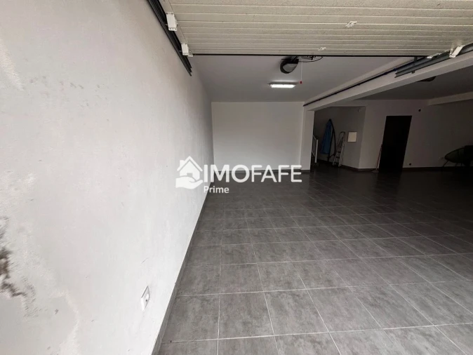 Moradia T5 para Venda em Estorãos Foto 32