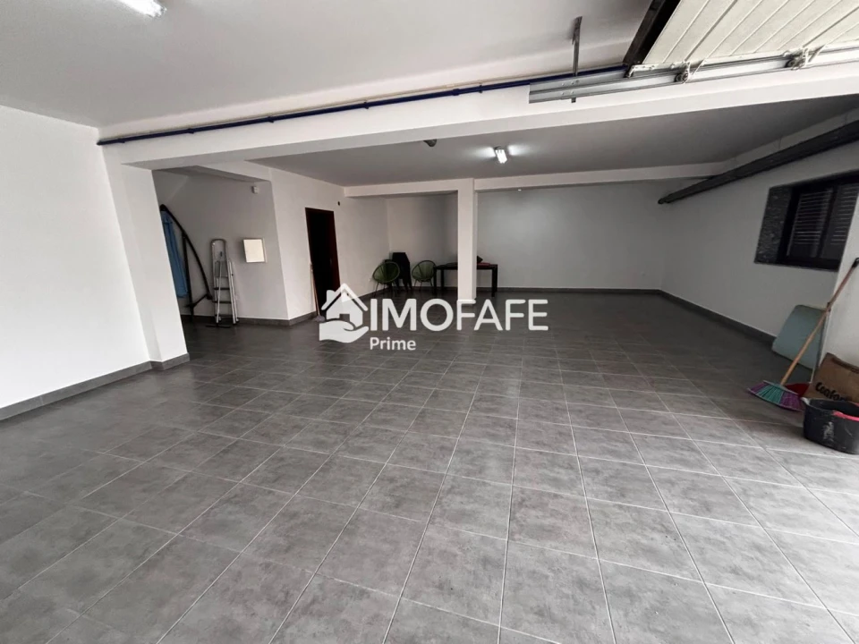 Moradia T5 para Venda em Estorãos Foto 33