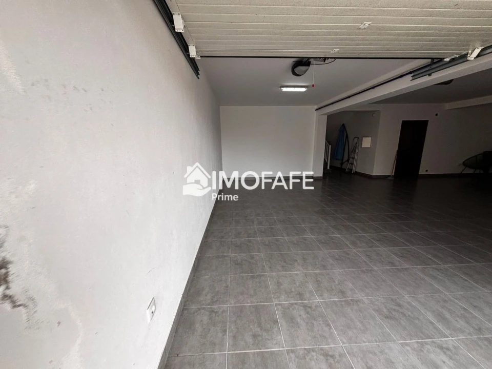 Moradia T5 para Venda em Estorãos Foto 32