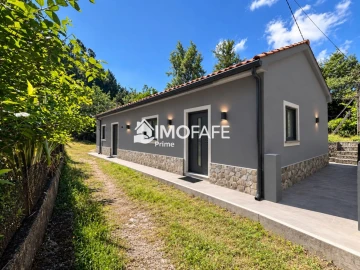 Moradia T2 para Venda em Fornelos