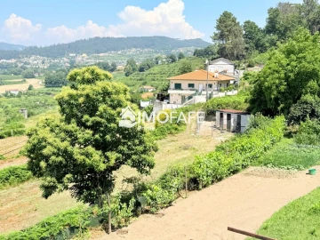 Moradia T6 para Venda em Margaride, Várzea, Lagares, Varziela, Moure