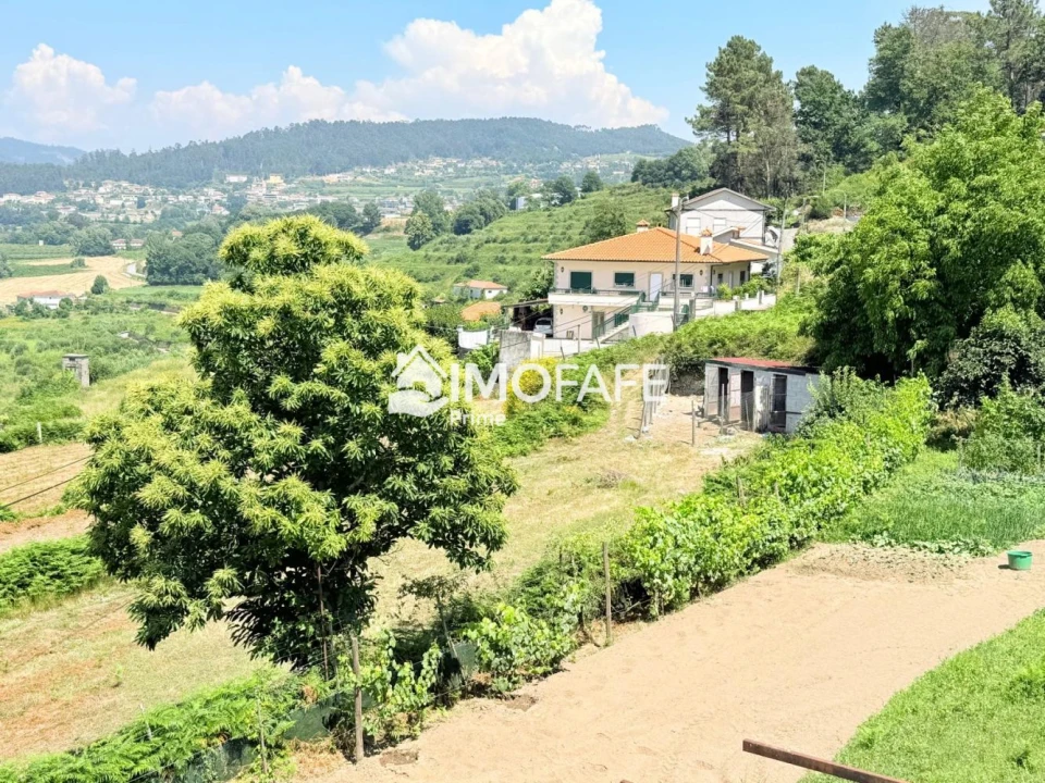 Moradia T6 para Venda em Margaride, Várzea, Lagares, Varziela, Moure Foto 1