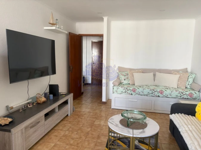Apartamento T1 para Venda em Portimão Foto 2